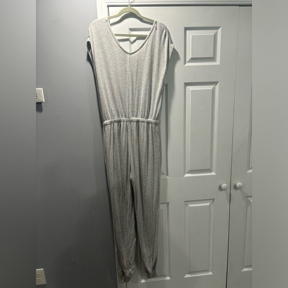 Serra Gray Women’s Jumpsuit w/Pockets and Drawstrings-size L - Picture 5 of 6